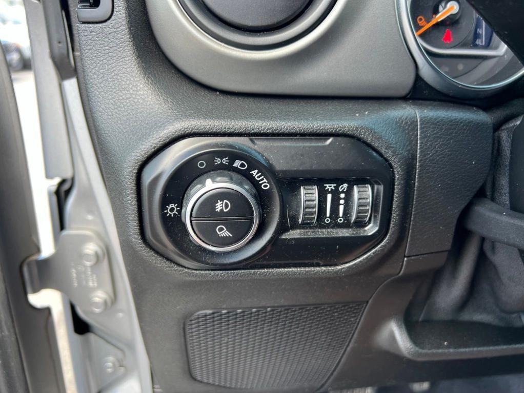 used 2021 Jeep Gladiator car, priced at $30,036