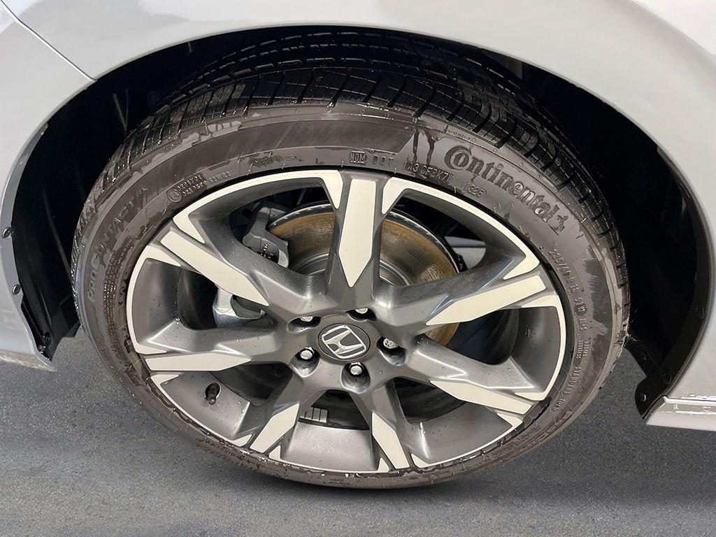 new 2026 Honda Civic Hybrid car, priced at $34,045