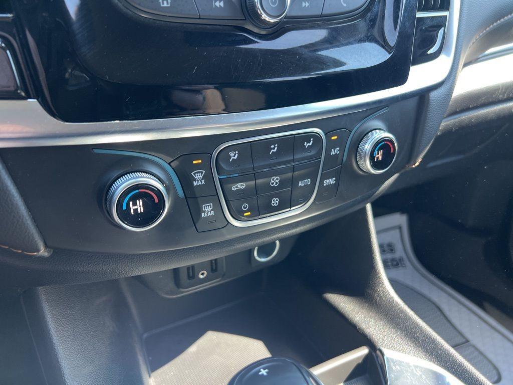 used 2019 Chevrolet Traverse car, priced at $10,674