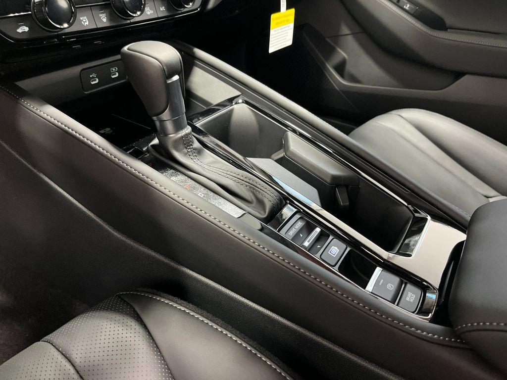 new 2026 Honda Accord Hybrid car, priced at $40,690