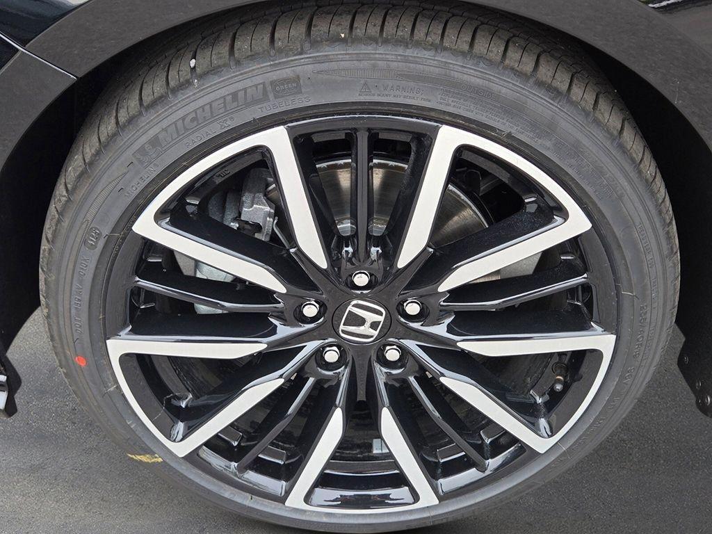 new 2026 Honda Accord Hybrid car, priced at $40,690
