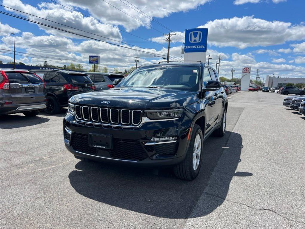 used 2023 Jeep Grand Cherokee car, priced at $30,174