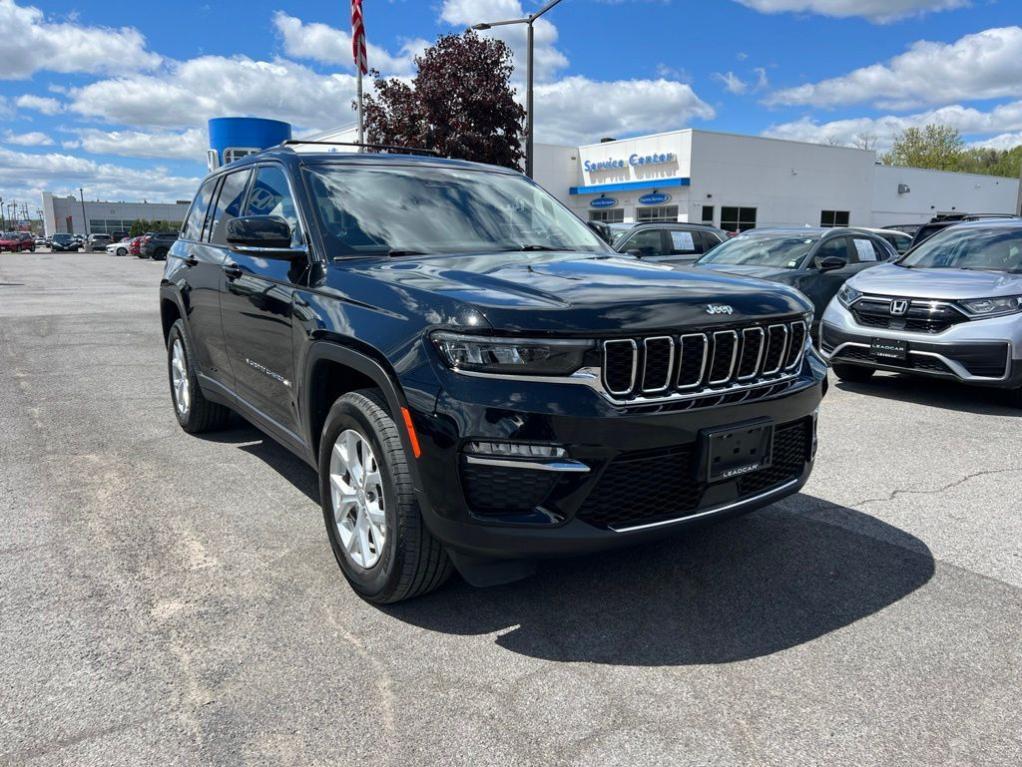 used 2023 Jeep Grand Cherokee car, priced at $30,174