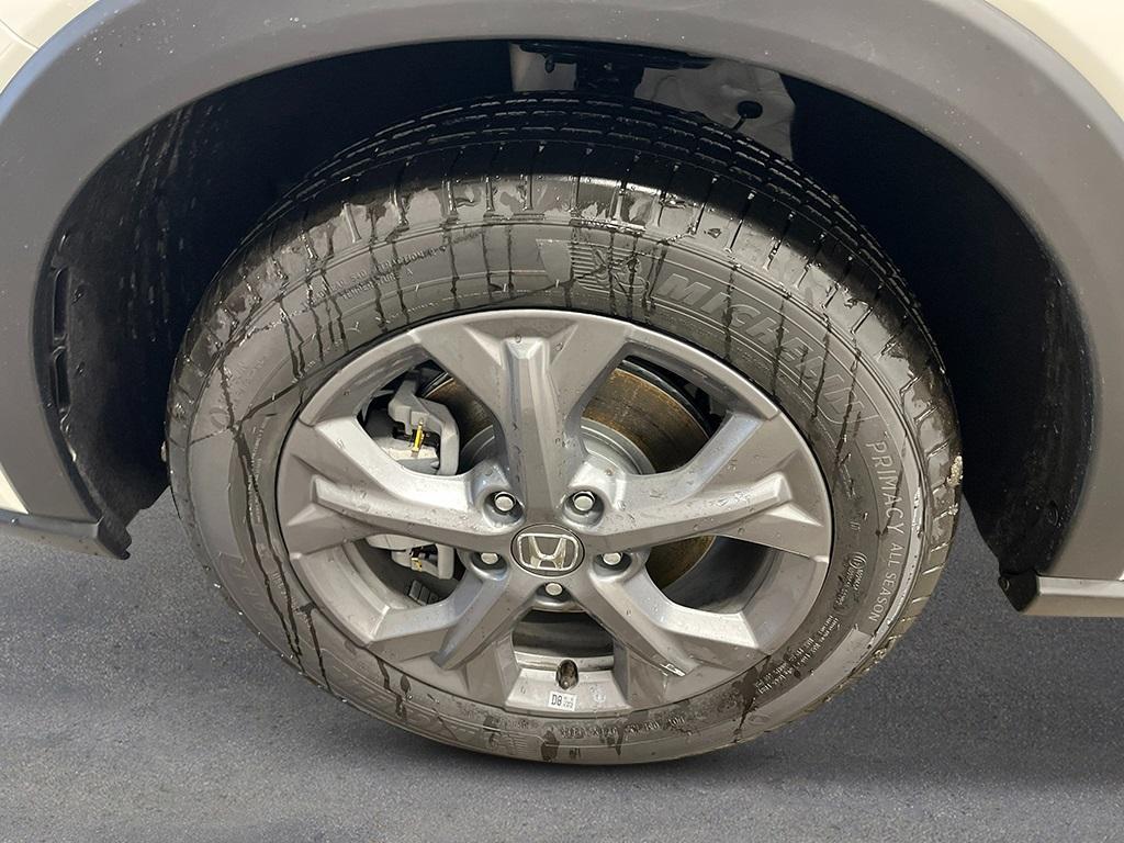 new 2026 Honda HR-V car, priced at $29,105