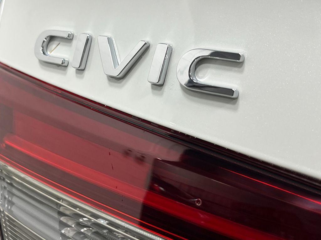 new 2026 Honda Civic Hybrid car, priced at $30,445