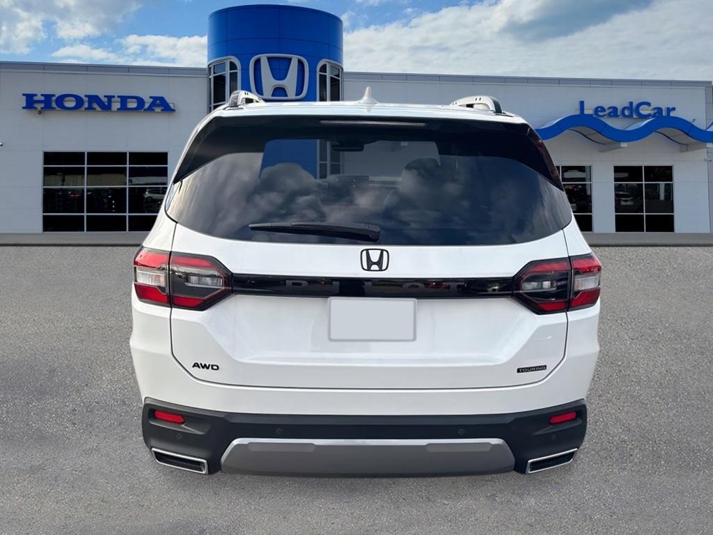 new 2026 Honda Pilot car, priced at $54,245
