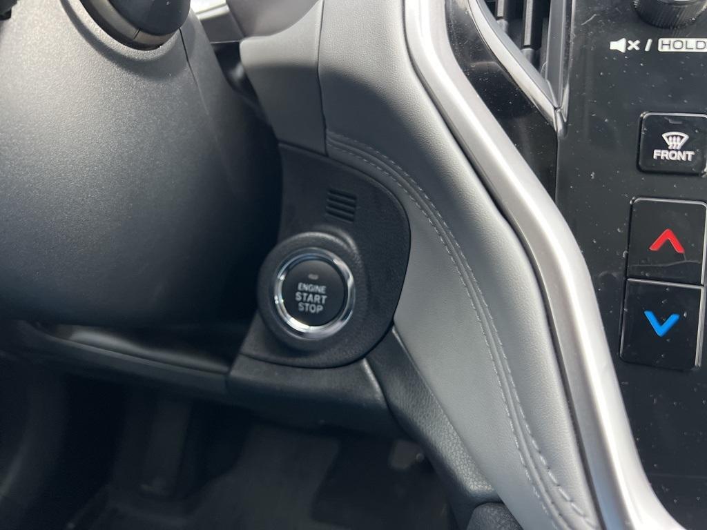 used 2025 Subaru Outback car, priced at $33,201