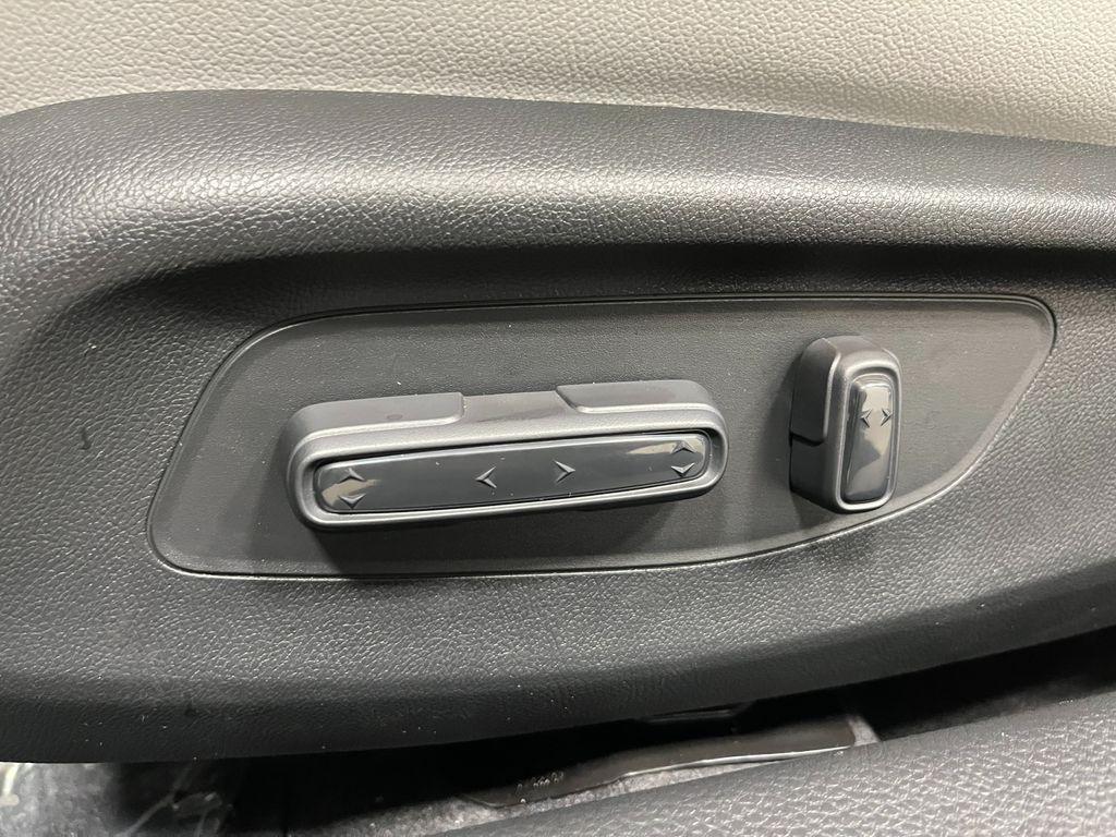 new 2026 Honda Civic Hybrid car, priced at $35,020