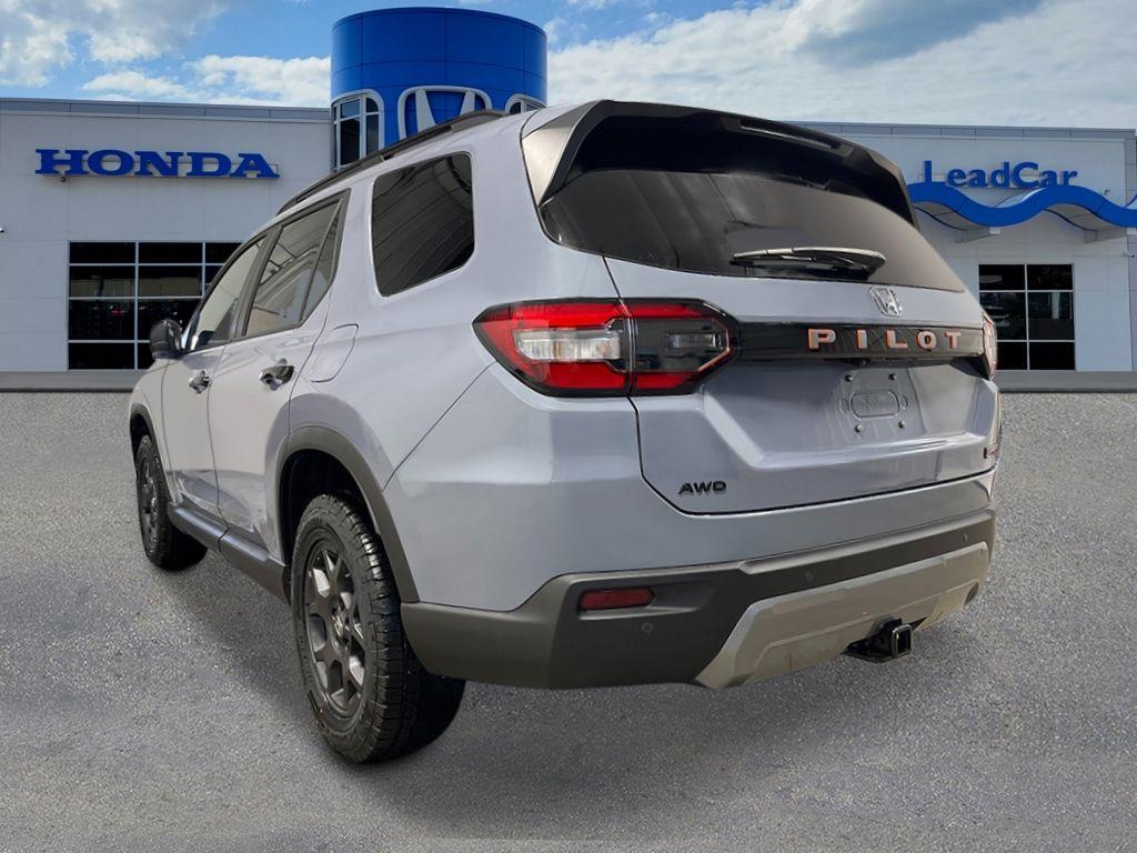 new 2026 Honda Pilot car, priced at $52,720