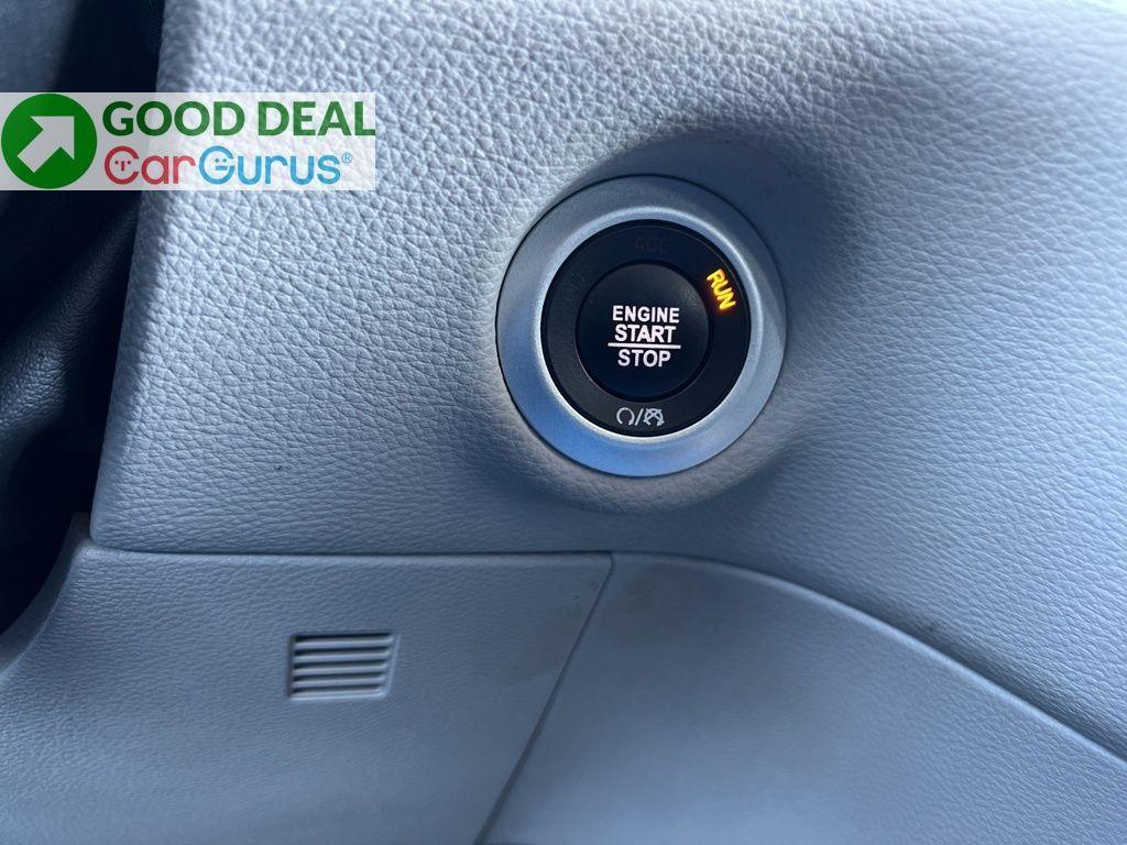 used 2022 Chrysler Pacifica Hybrid car, priced at $16,499