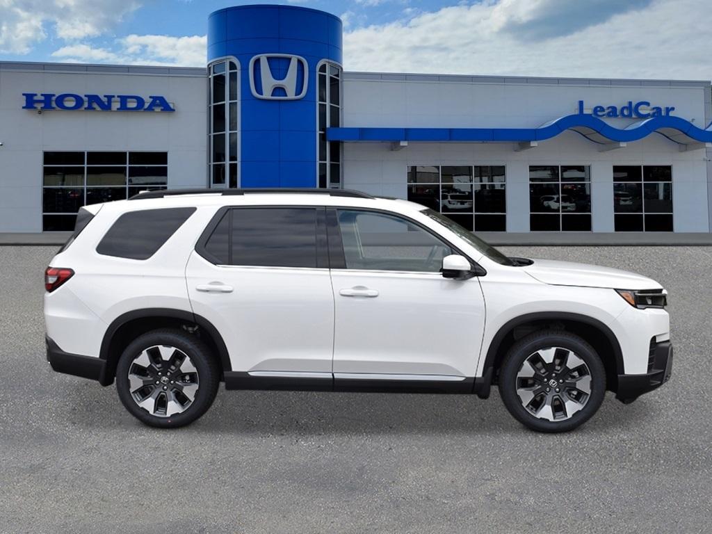 new 2026 Honda Pilot car, priced at $53,045