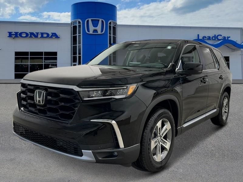 new 2025 Honda Pilot car, priced at $47,825