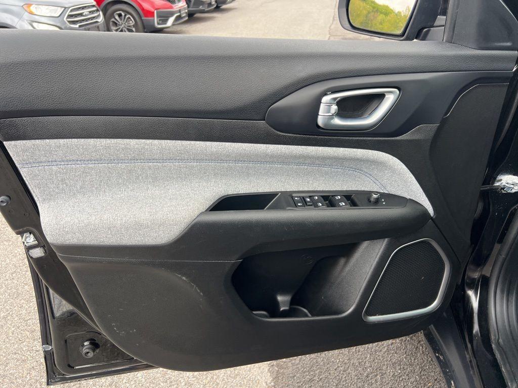 used 2022 Jeep Compass car, priced at $21,874