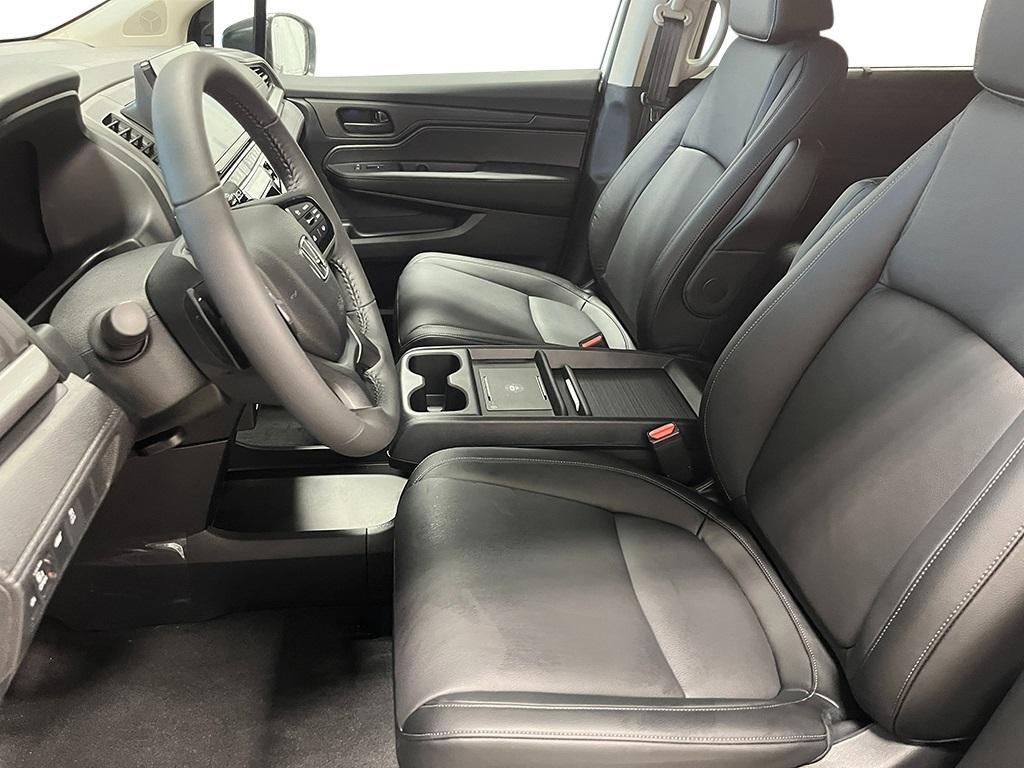 new 2026 Honda Odyssey car, priced at $44,745