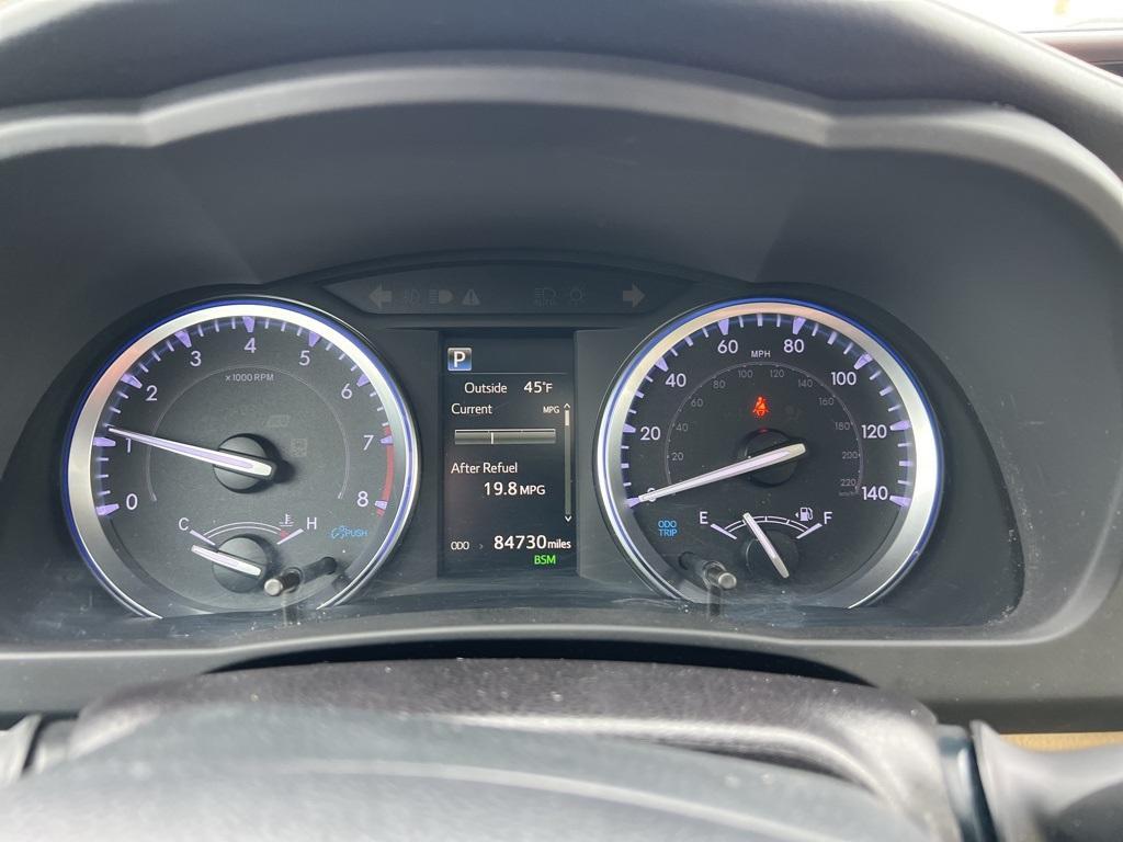 used 2019 Toyota Highlander car, priced at $23,900