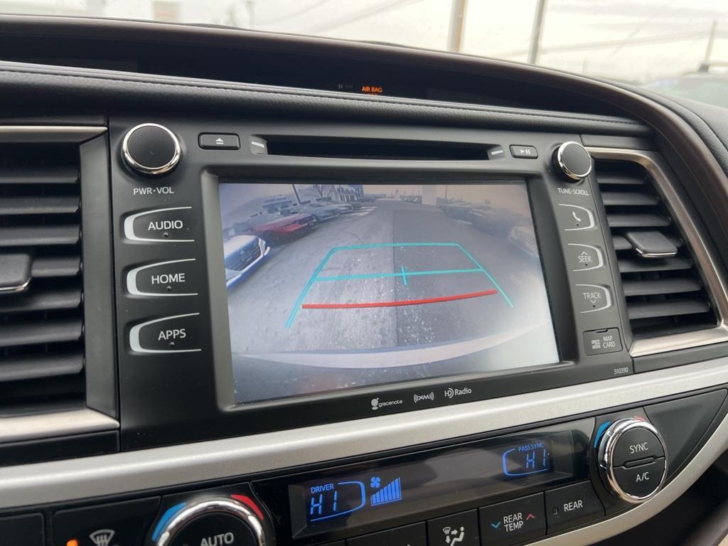 used 2019 Toyota Highlander car, priced at $23,900