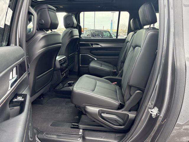 new 2026 Jeep Grand Wagoneer L car, priced at $74,980