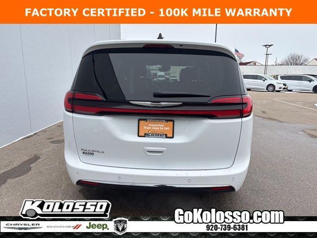 used 2024 Chrysler Pacifica car, priced at $30,997