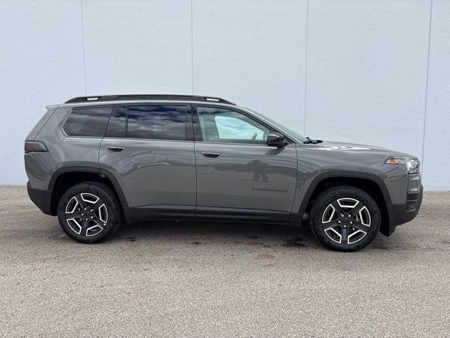 new 2026 Jeep Cherokee car, priced at $41,892