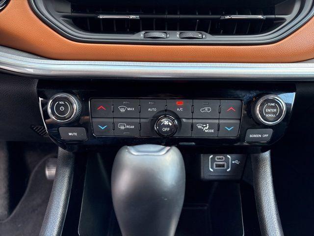 used 2025 Jeep Compass car, priced at $29,387