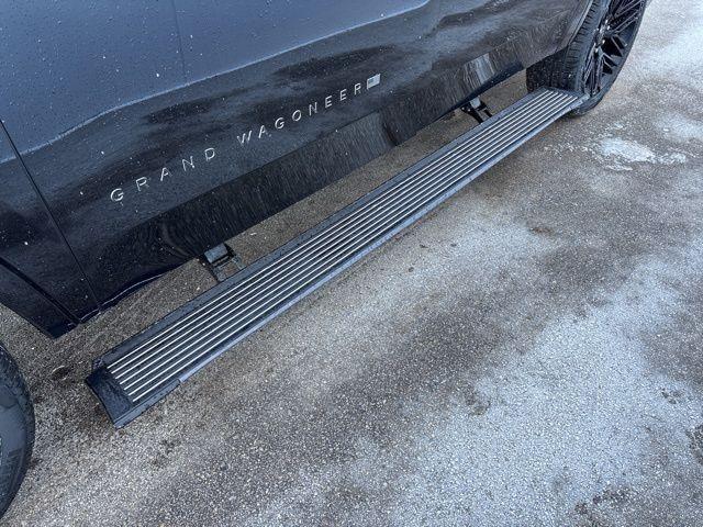 new 2026 Jeep Grand Wagoneer L car, priced at $83,958