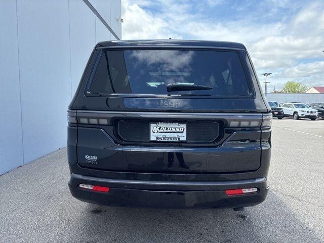 new 2026 Jeep Grand Wagoneer L car, priced at $83,958