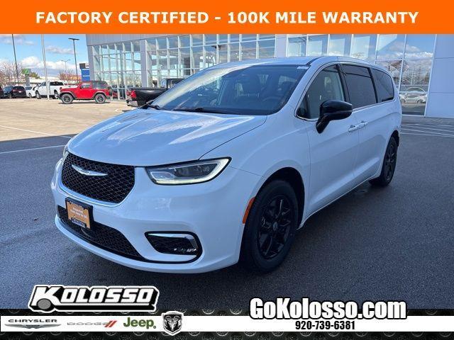 used 2024 Chrysler Pacifica car, priced at $30,991