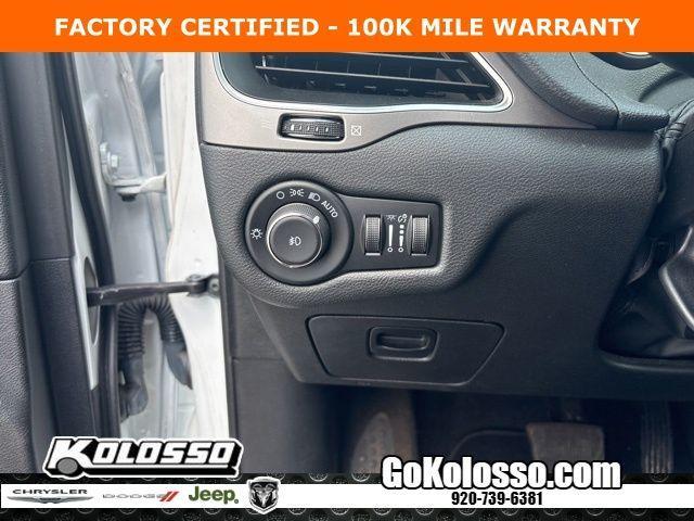used 2021 Jeep Cherokee car, priced at $23,393