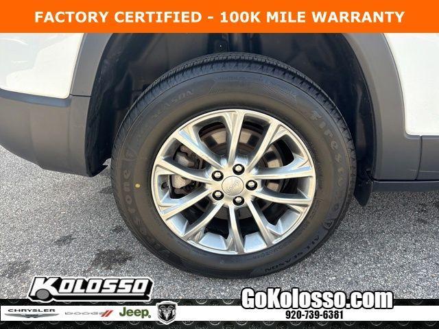 used 2021 Jeep Cherokee car, priced at $23,393