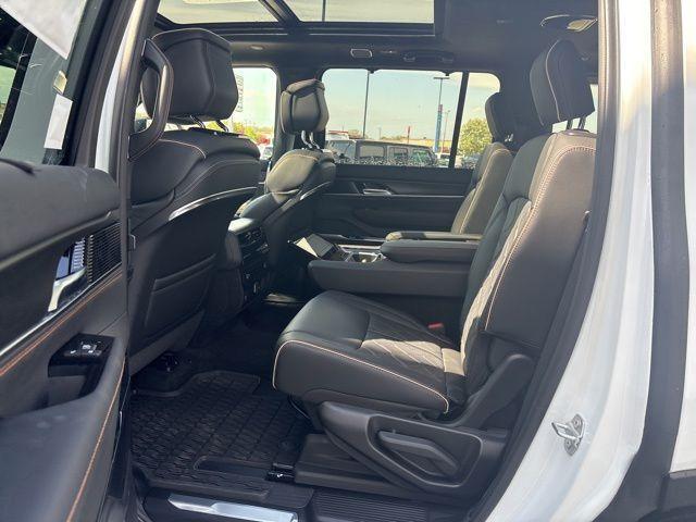 new 2026 Jeep Grand Wagoneer car, priced at $100,376