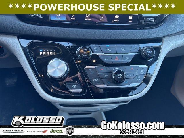 used 2024 Chrysler Pacifica car, priced at $30,396