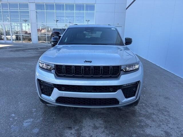 new 2026 Jeep Grand Cherokee car, priced at $53,580