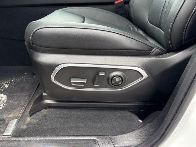 new 2026 Jeep Grand Wagoneer car, priced at $71,403