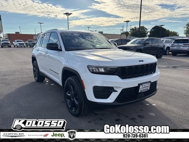 new 2025 Jeep Grand Cherokee car, priced at $45,297