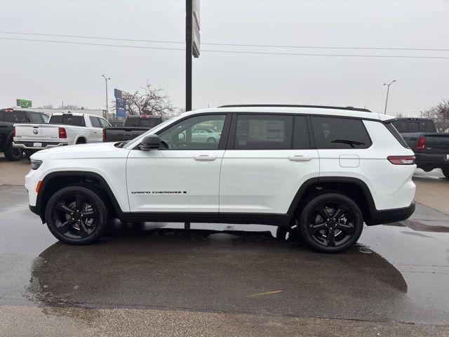 new 2025 Jeep Grand Cherokee L car, priced at $46,077