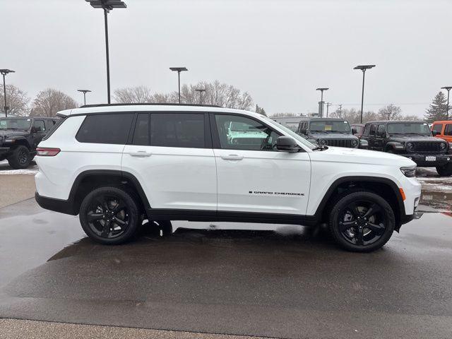 new 2025 Jeep Grand Cherokee L car, priced at $46,077