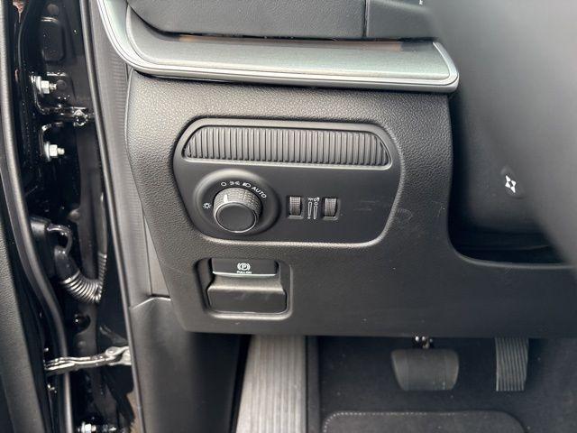 new 2026 Jeep Grand Wagoneer car, priced at $83,309