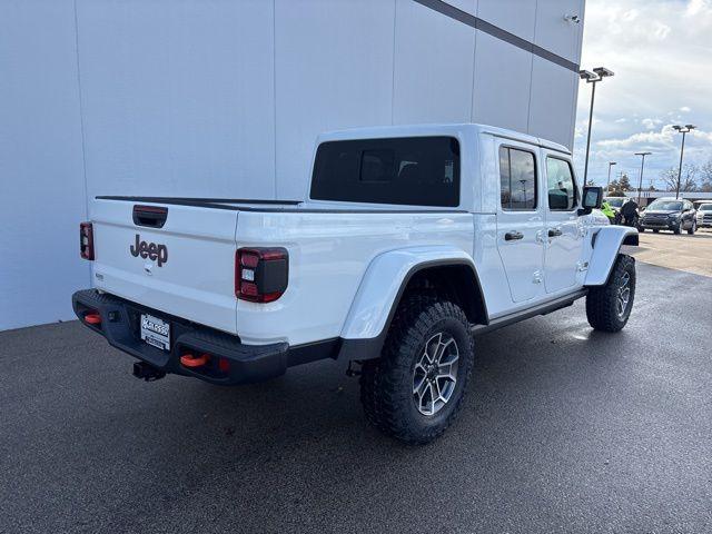 new 2026 Jeep Gladiator car, priced at $57,460