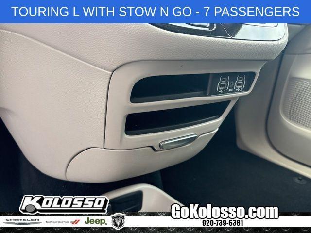 used 2024 Chrysler Pacifica car, priced at $26,791