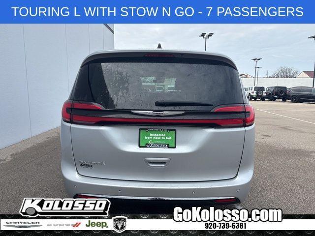 used 2024 Chrysler Pacifica car, priced at $26,791