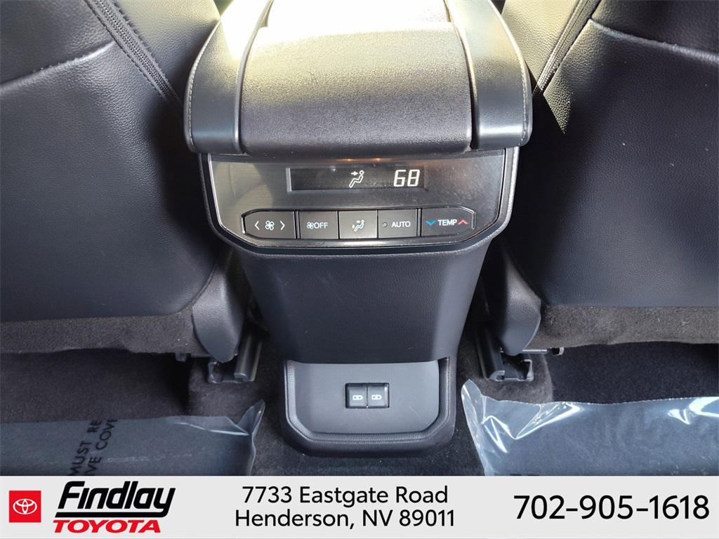 used 2025 Toyota Highlander car, priced at $48,588
