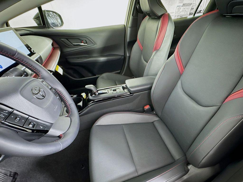 new 2026 Toyota Prius Plug-In Hybrid car, priced at $41,192