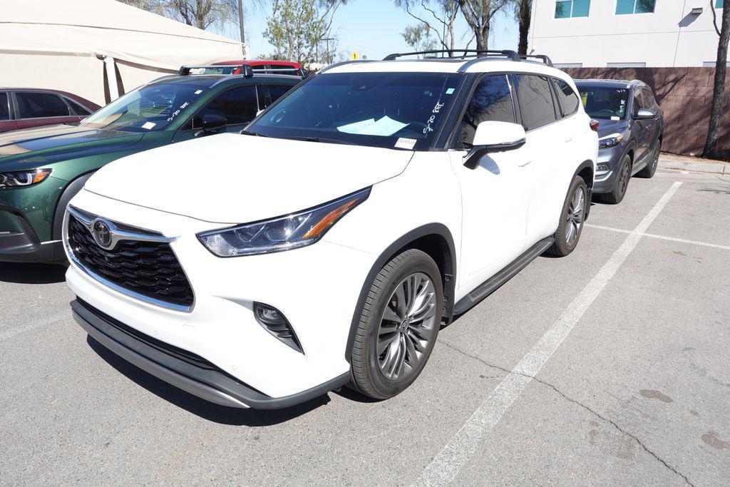 used 2021 Toyota Highlander car, priced at $38,487