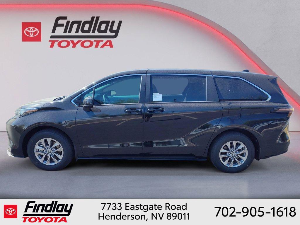 new 2026 Toyota Sienna car, priced at $43,478