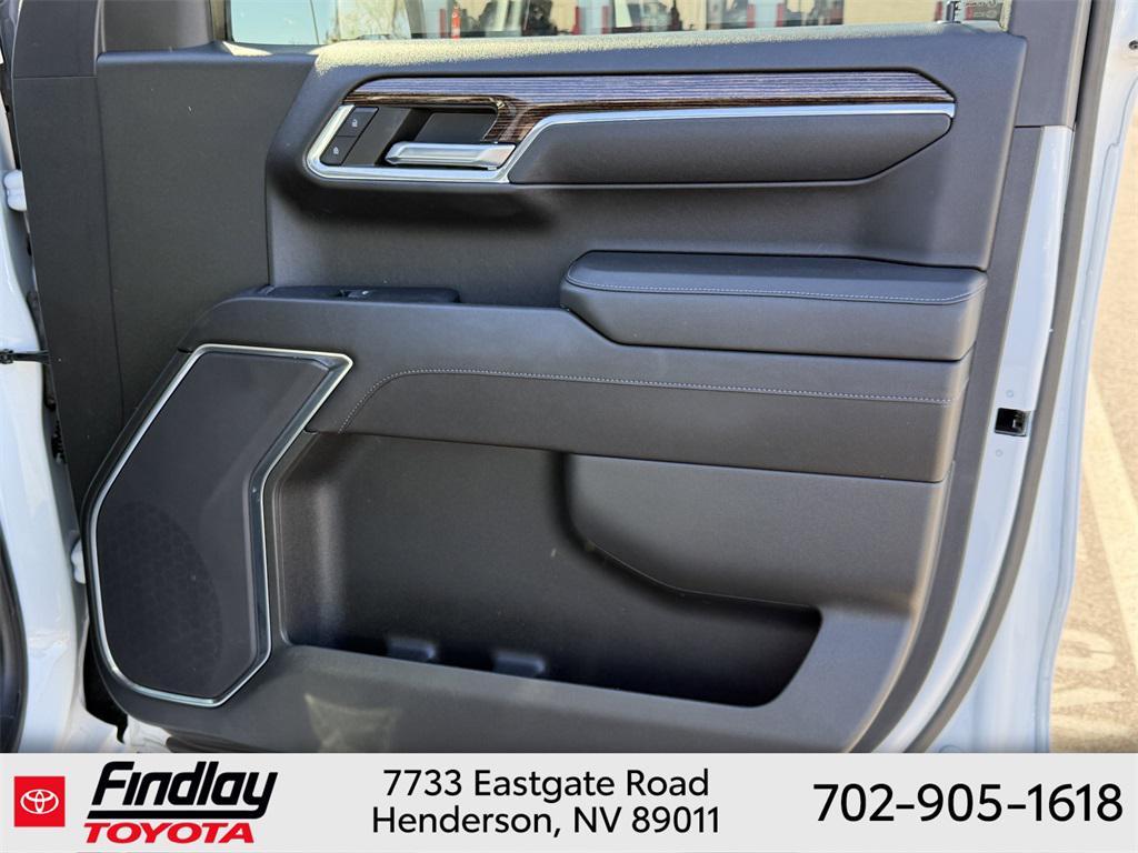 used 2023 GMC Sierra 1500 car, priced at $40,588