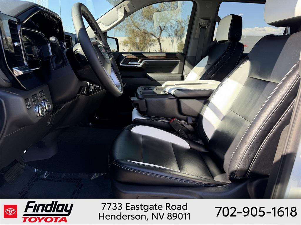 used 2023 GMC Sierra 1500 car, priced at $40,588