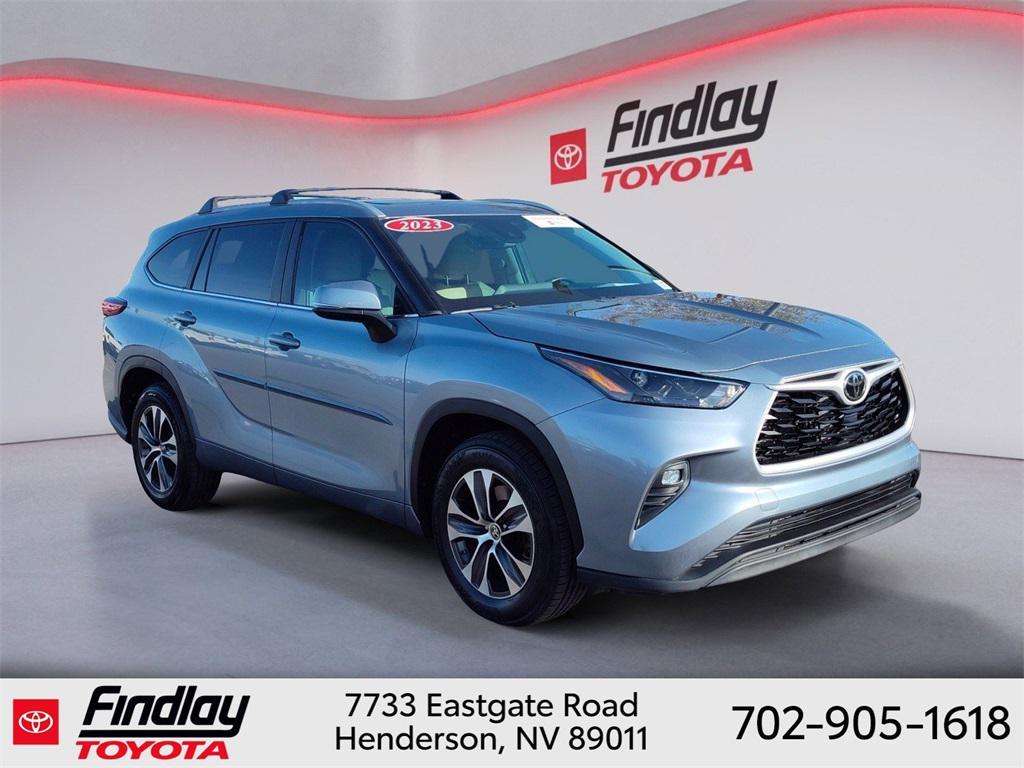 used 2023 Toyota Highlander car, priced at $34,988