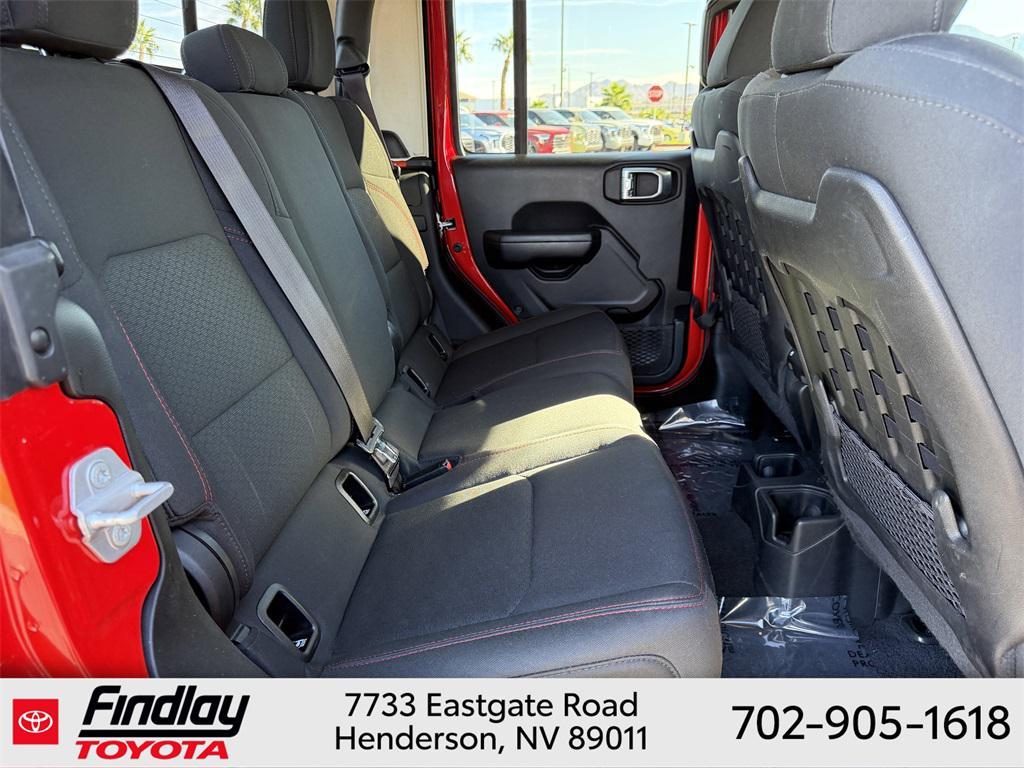 used 2021 Jeep Gladiator car, priced at $30,988