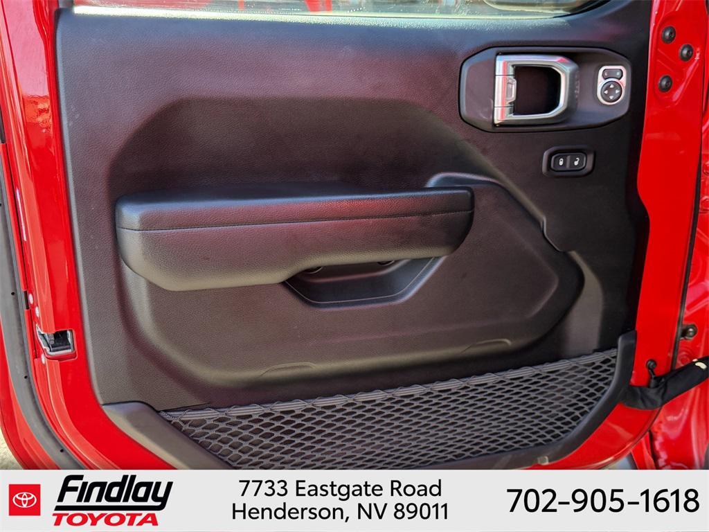 used 2021 Jeep Gladiator car, priced at $30,988