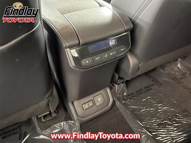 used 2024 Toyota Highlander car, priced at $41,688